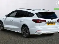 Usado Ford Focus ST-Line X 125 HP (91 kW) 2023 Branco Carrinha