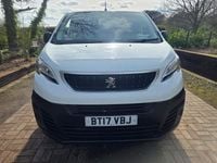 Used Peugeot Expert 95 HP (69 kW) 2017 White Van