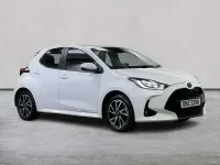Used Toyota Yaris Design 116 HP (85 kW) 2024 White Hatchback