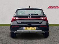 Used Hyundai i20 Advanced 90 HP (66 kW) 2025 Black Hatchback