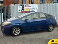 Used Toyota Prius T3 136 HP (100 kW) 2011 Blue Hatchback