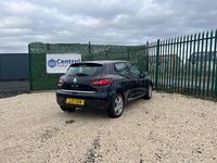 Used Renault Clio IV Dynamique 75 HP (55 kW) 2013 Black Hatchback