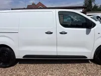 Used Peugeot Expert 2018 White Van