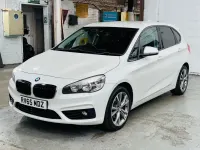 Used BMW 218 Sport Line 2015 White Hatchback