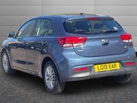 Used Kia Rio 99 HP (72 kW) 2019 Blue Hatchback