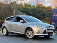 Used Ford Focus Zetec 125 HP (91 kW) 2011 Silver Hatchback