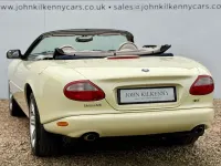 Second-hand Jaguar XF 290 CP (213 kW) 1998 Bej Cabrio