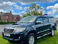 Used Toyota HiLux 171 HP (125 kW) 2015 Grey Pickup