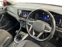 Used VW Taigo Life 95 HP (69 kW) 2022 Red SUV