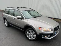 Usado Volvo XC70 SE 2008 Dourado Carrinha