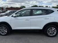 Used Hyundai Tucson SE 2017 White SUV