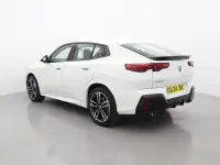 Begagnad BMW iX2 M Sport 227 kW (309 HK) 2024 Vit SUV