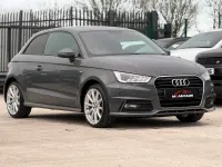 Usado Audi A1 S-Line 95 HP (69 kW) 2018 Cinzento Citadino