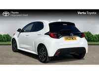 Used Toyota Yaris Hybrid Design 116 HP (85 kW) 2023 White Hatchback