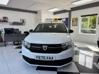 Używany Dacia Sandero Essentiel 91 KM (66 kW) 2020 Biały Hatchback