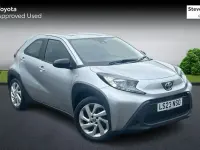 Used Toyota Aygo X PURE 72 HP (52 kW) 2023 Silver SUV