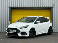 Used Ford Focus RS 350 HP (257 kW) 2017 White Hatchback