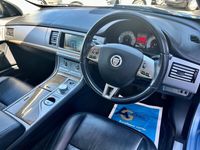 used Jaguar XF Saloon (2009/59)3.0d V6 Premium Luxury 4d Auto
