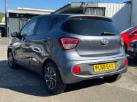 Gebraucht Hyundai i10 GO! 66 PS (48 kW) 2019 Grau Kleinwagen