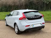Begagnad Volvo V40 SE 2012 Blå Halvkombi