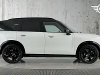 Used Mini Countryman 215 HP (158 kW) 2024 White SUV