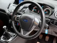 Used Ford Fiesta Zetec 101 HP (74 kW) 2016 Black Hatchback