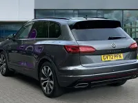 Używany VW Touareg Black Edition 286 KM (210 kW) 2023 Szary SUV