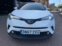 Used Toyota C-HR 122 HP (89 kW) 2017 White SUV