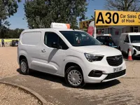 Used Vauxhall Combo S 100 HP (73 kW) 2023 White MPV
