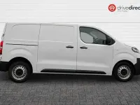 Używany Vauxhall Vivaro S 100 KM (73 kW) 2023 Biały Minivan