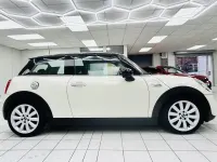 Used Mini Cooper S Hatch 192 HP (141 kW) 2016 White Hatchback