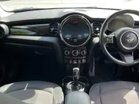 Used Mini Cooper Classic 134 HP (98 kW) 2023 Silver Hatchback