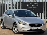 Used Volvo V40 115 HP (84 kW) 2015 Silver Hatchback
