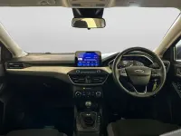 Usado Ford Focus Zetec 120 HP (88 kW) 2020 Azul Citadino