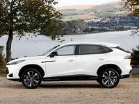 New MG HS Trophy 299 HP (219 kW) 2025 White SUV