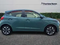 Used Hyundai i10 Advanced 63 HP (46 kW) 2025 Green Hatchback