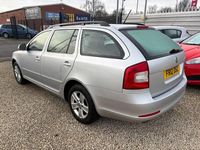 Used Skoda Octavia GreenLine 105 HP (77 kW) 2012 Silver Estate