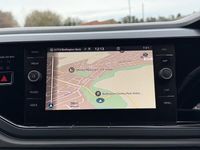 Used VW Polo R-line 95 HP (69 kW) 2022 White Hatchback