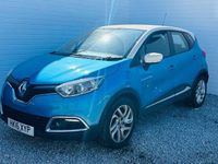 Used Renault Captur Dynamique 90 HP (66 kW) 2016 Blue SUV