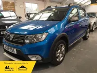 Used Dacia Sandero Lauréate 90 HP (66 kW) 2017 Blue Hatchback