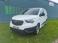 Used Vauxhall Combo 100 HP (73 kW) 2021 White MPV