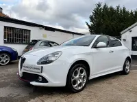 Used Alfa Romeo Giulietta 120 HP (88 kW) 2019 White Hatchback