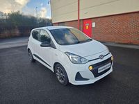 Used Hyundai i10 GO! 67 HP (49 kW) 2018 White Hatchback