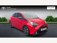 Used Toyota Aygo Trend 72 HP (52 kW) 2019 Red Hatchback