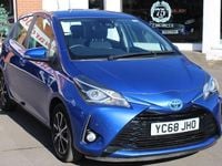 Usado Toyota Yaris Hybrid 101 HP (74 kW) 2018 Azul Citadino