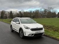 Used Kia Niro First Edition 139 HP (102 kW) 2016 White SUV