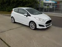 Used Ford Fiesta Zetec 125 HP (91 kW) 2013 White Hatchback