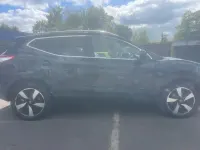 Used Nissan Qashqai N-Connecta 110 HP (80 kW) 2016 Black SUV