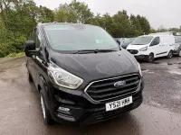 Usado Ford Transit Custom Limited 130 HP (95 kW) 2021 Preto Van