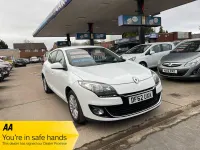 Used Renault Mégane Dynamique 110 HP (80 kW) 2013 White Hatchback